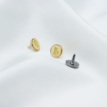 Rivet D (Cream Yellow)